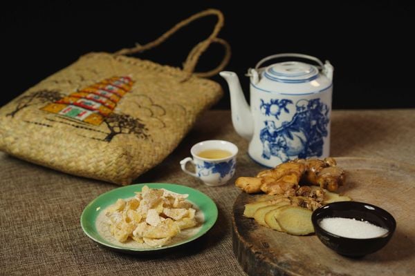 MỨT GỪNG HUẾ CHÍNH GỐC - TÚI 500GR