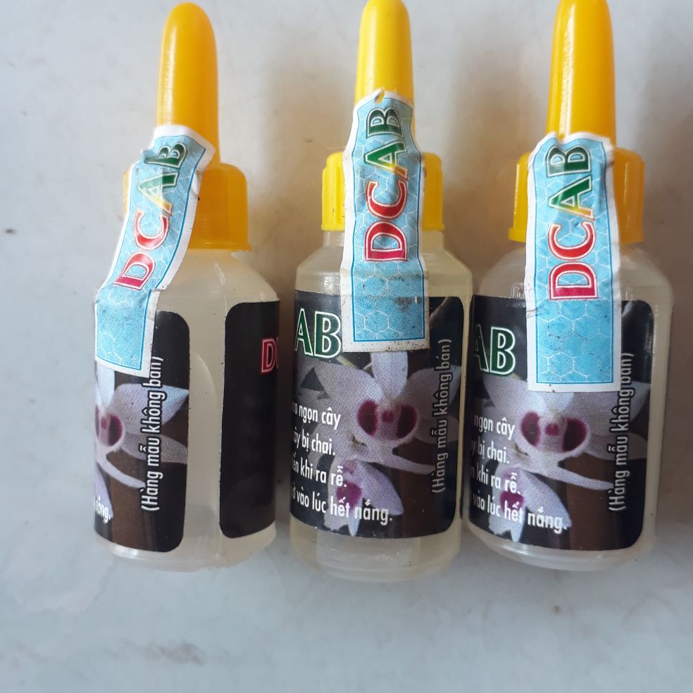 Dưỡng chất AB. kích thích mầm gốc, rễ cho lan, lọ 10ml