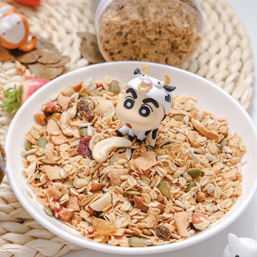 Combo 2 hộp Granola cao cấp 0% đường Easy Food 250G, dùng mật ong và dầu dừa nguyên chất mix cùng các loại cao cấp nhập khẩu, siêu giòn, siêu ngon, vị ngọt dịu, THÍCH HỢP ăn kiêng, giảm cân.