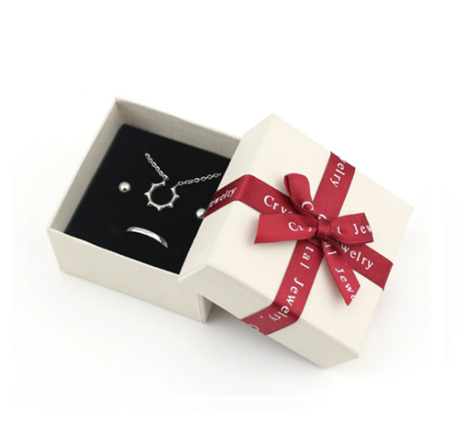 Hộp quà trang sức phụ kiện ribbon nơ đỏ
