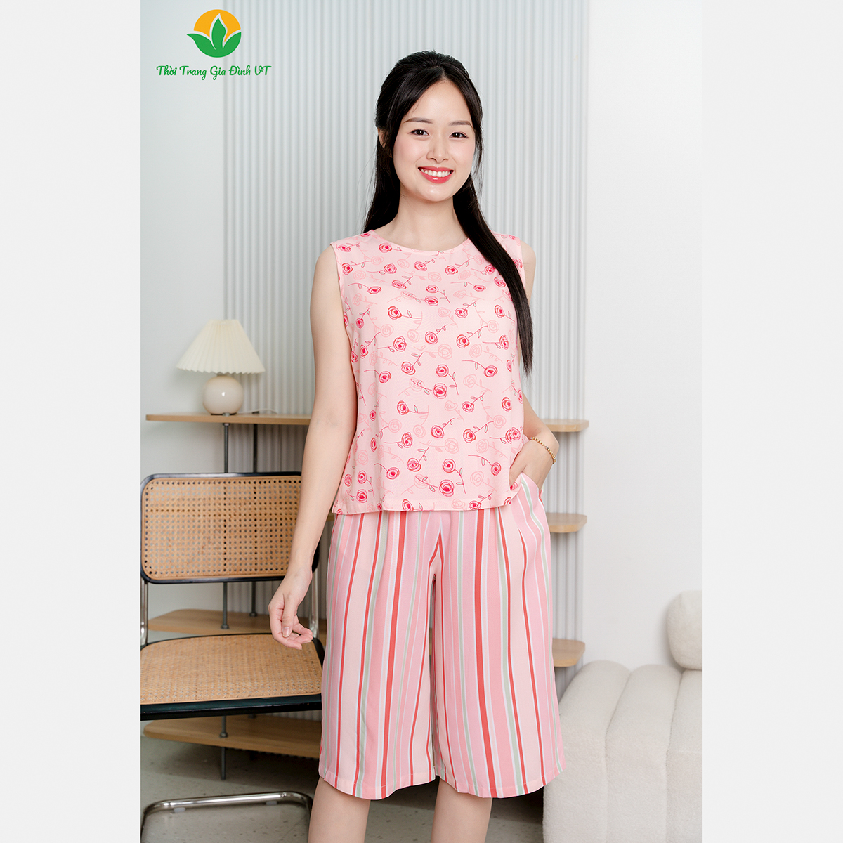 Bộ lanh nữ mặc nhà quần lửng, áo sát nách thời trang Việt Thắng - B05.2403