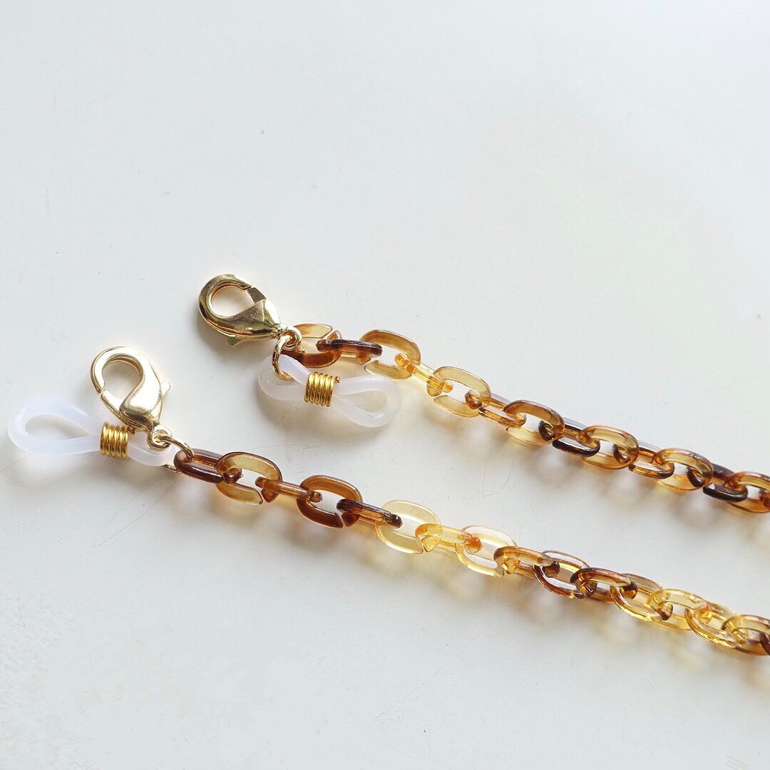 Dây đeo khẩu trang Chain Brown Hàn Quốc Korea