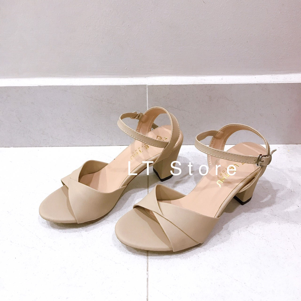 Giày cao gót 7cm xếp kiểu hở gót