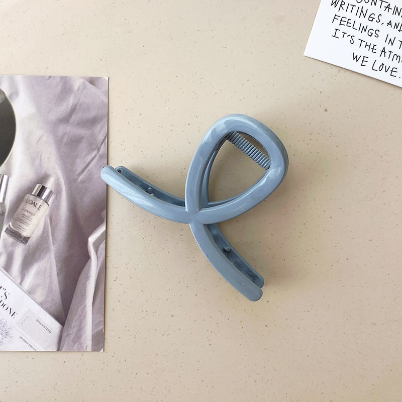 Cô gái đơn giản tóc clip giản dị phong cách nhẹ nhàng khí chất tóc vuốt clip cá mập nữ YVETTERY