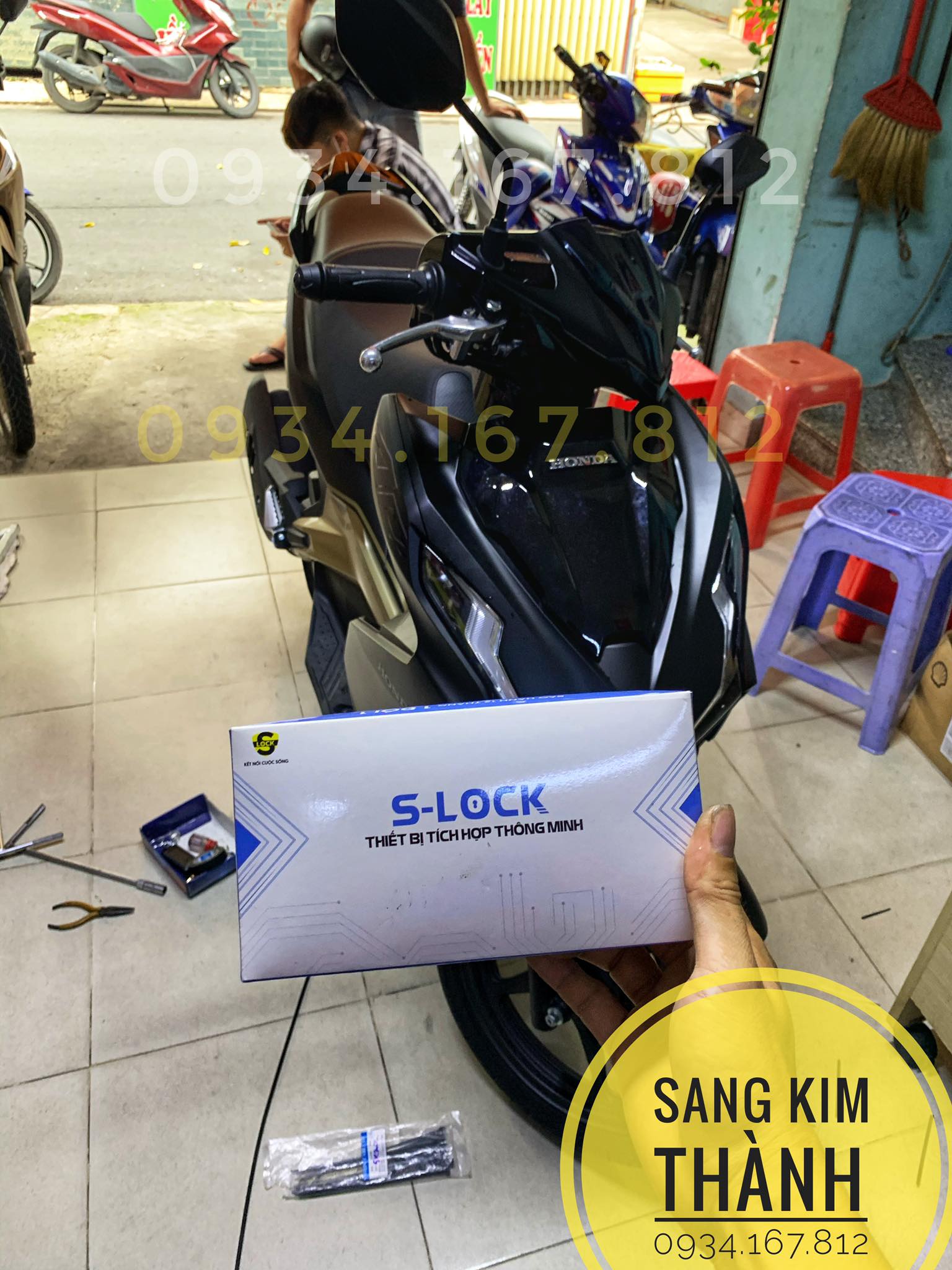 [HCM]Khoá Slock CHỐNG TRỘM CHỐNG HAO BÌNH Khi Quên Tắt KHoá Smartkey Về OFF Cho xe AIRBLADE 2020