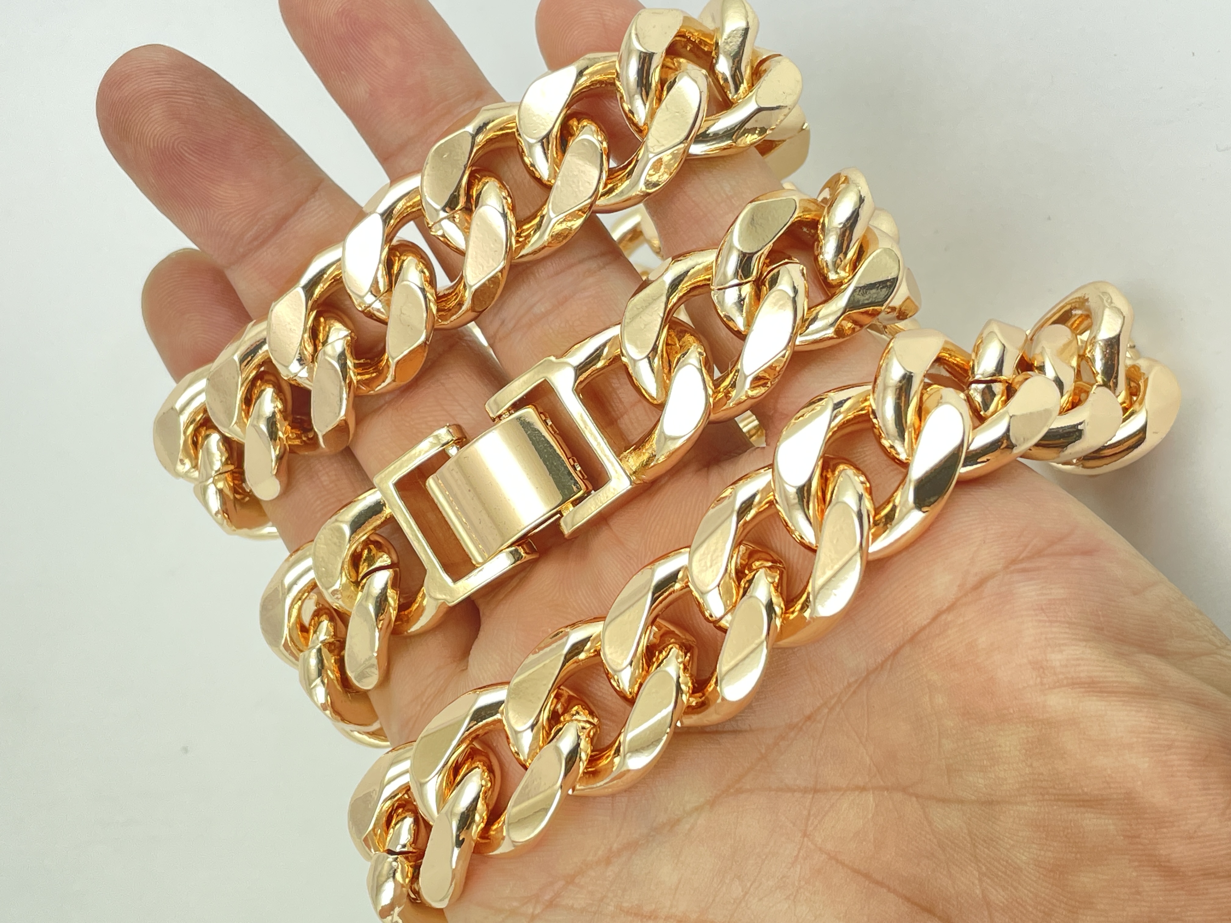 Lắc tay nam mạ vàng 18k sáng bóng - lt108l62vn