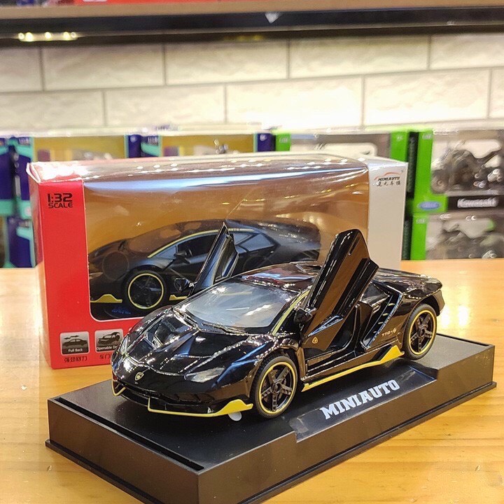 Mô hình xe Lamborghini Aventador LP 700 tỉ lệ 1:32 chất liệu hợp kim cao cấp có bốn màu lựa chọn