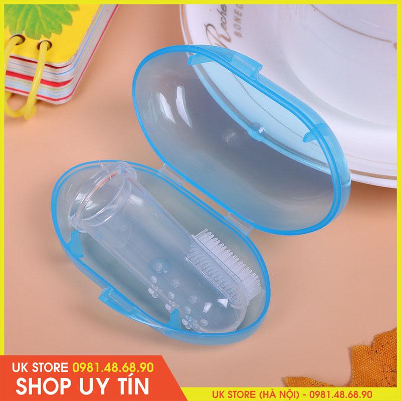 Combo 02 Bàn Chải Đánh Răng, Đánh Tưa Lưỡi Xỏ Ngón Silicon Vệ Sinh Răng Miệng Cho Bé (Kèm Hộp Đựng)