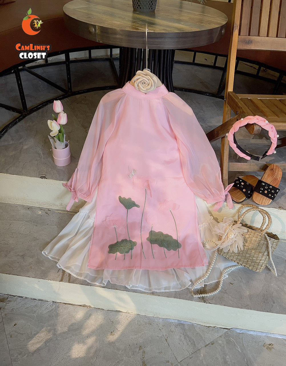 Sét áo dài cách tân thêu hoa sen cho bé gái camlinh's closet ad2302