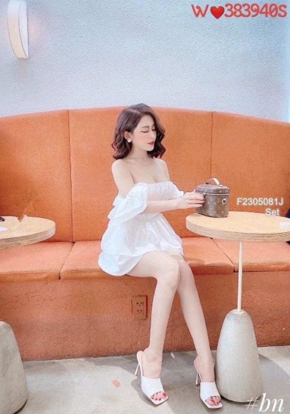 Sét áo tay bèo phối váy ngắn
