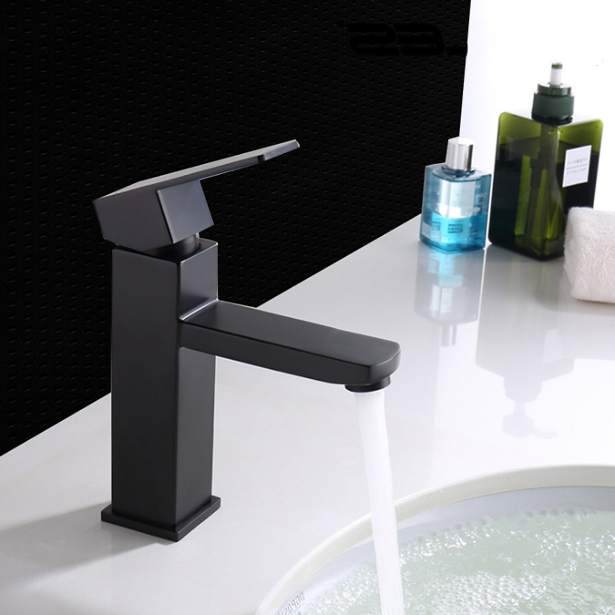 [HCM]Vòi Lavabo nóng lạnh màu đen cao cấp - Inox 304 - hình vuông LV7018