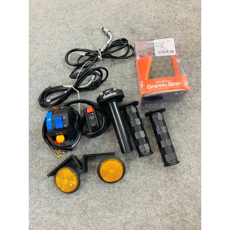 [HCM]combo cùm tăng tốc domino luôn cùm công tắc fz bao tay daytona gắn mọi dòng xe