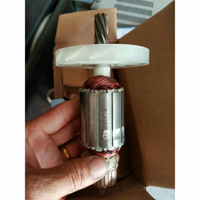 Rô máy đục 17 mak ita 0810