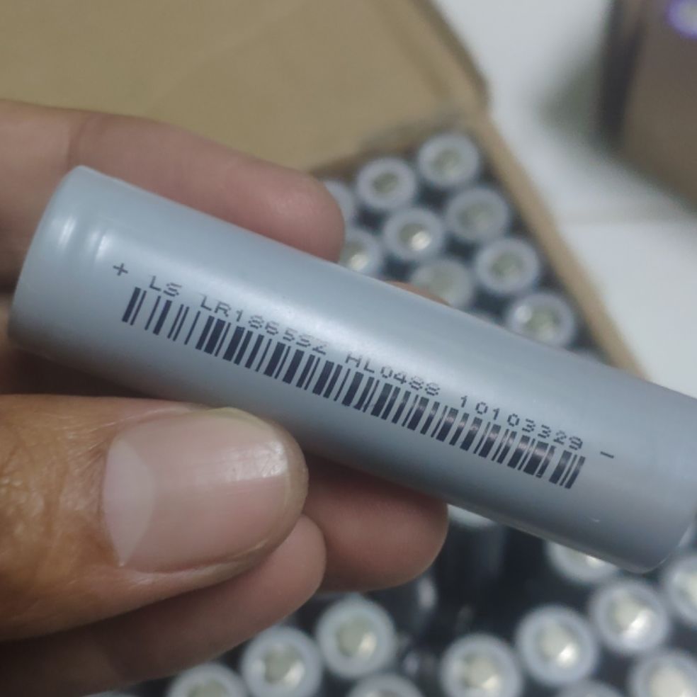 set 5vien Cell Pin 18650 Lishen 2500~2600mah-5C