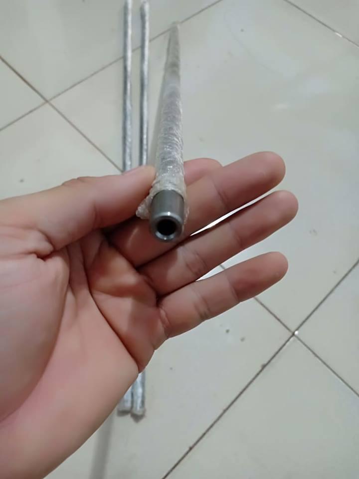 ống dẫn dầu thép trắng mạ crom 6.4phi 12 / 70cm