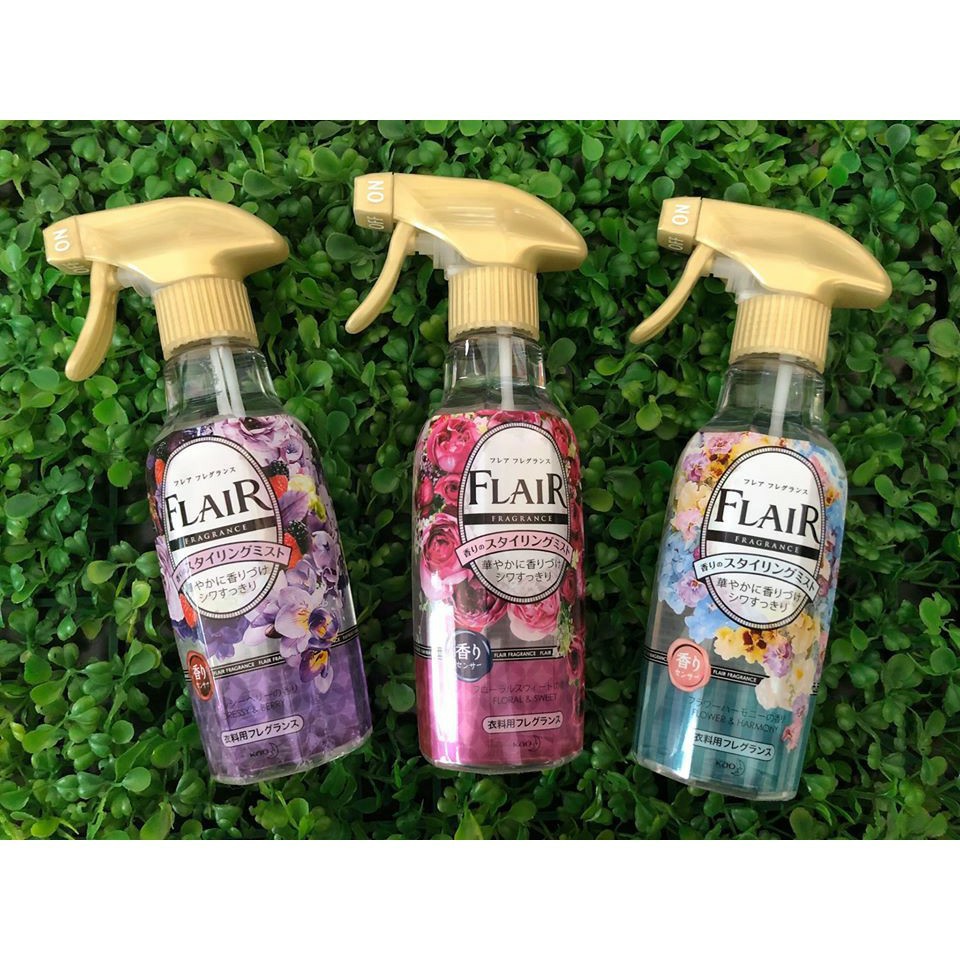 Xịt thơm khử mùi và làm phẳng quần áo Flair Kao Nhật Bản