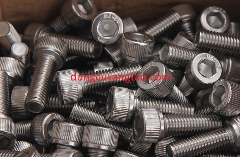 Ốc lục giác Inox 304 M2 / Bulong lục giác M2 (ốc đầu Ly M2)