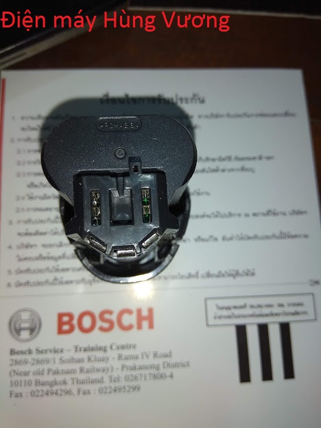 Pin 12 vôn cho máy khoan pin Bosh,1500AH, hàng theo máy, xuất xứ Malaysia.