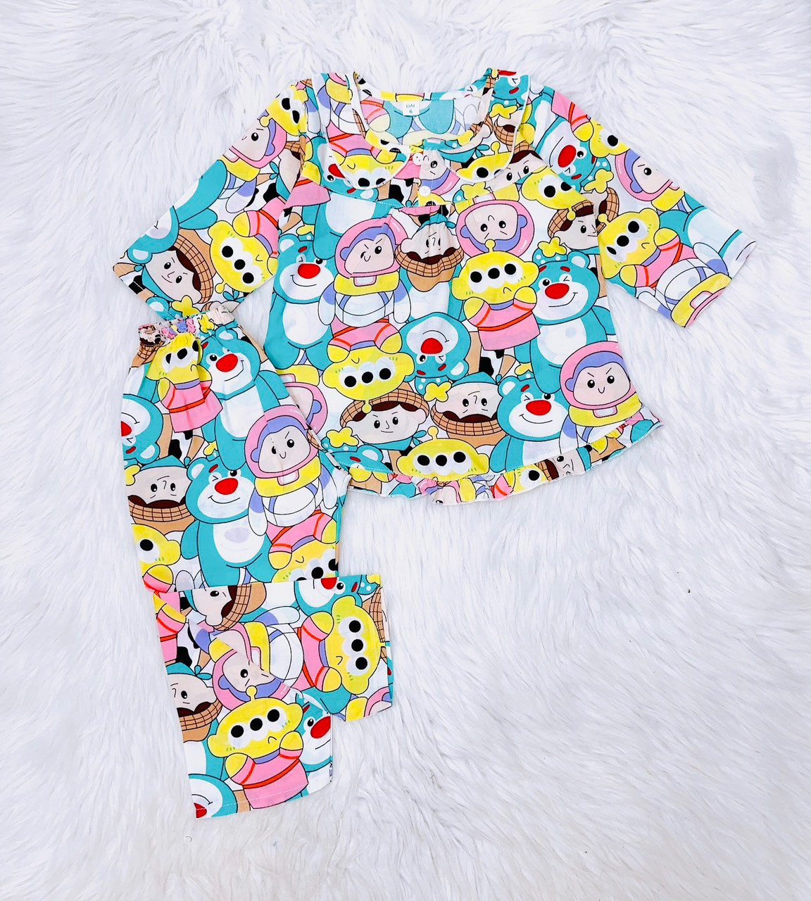 Bộ Quần áo Tole, lanh bé gái / Mẫu tay dài, cài nút vai / Size 3-L cho bé 8-40 kg / Chất vải tole, lanh 2 da loại 1 mềm mịn, hàng gia công tại shop