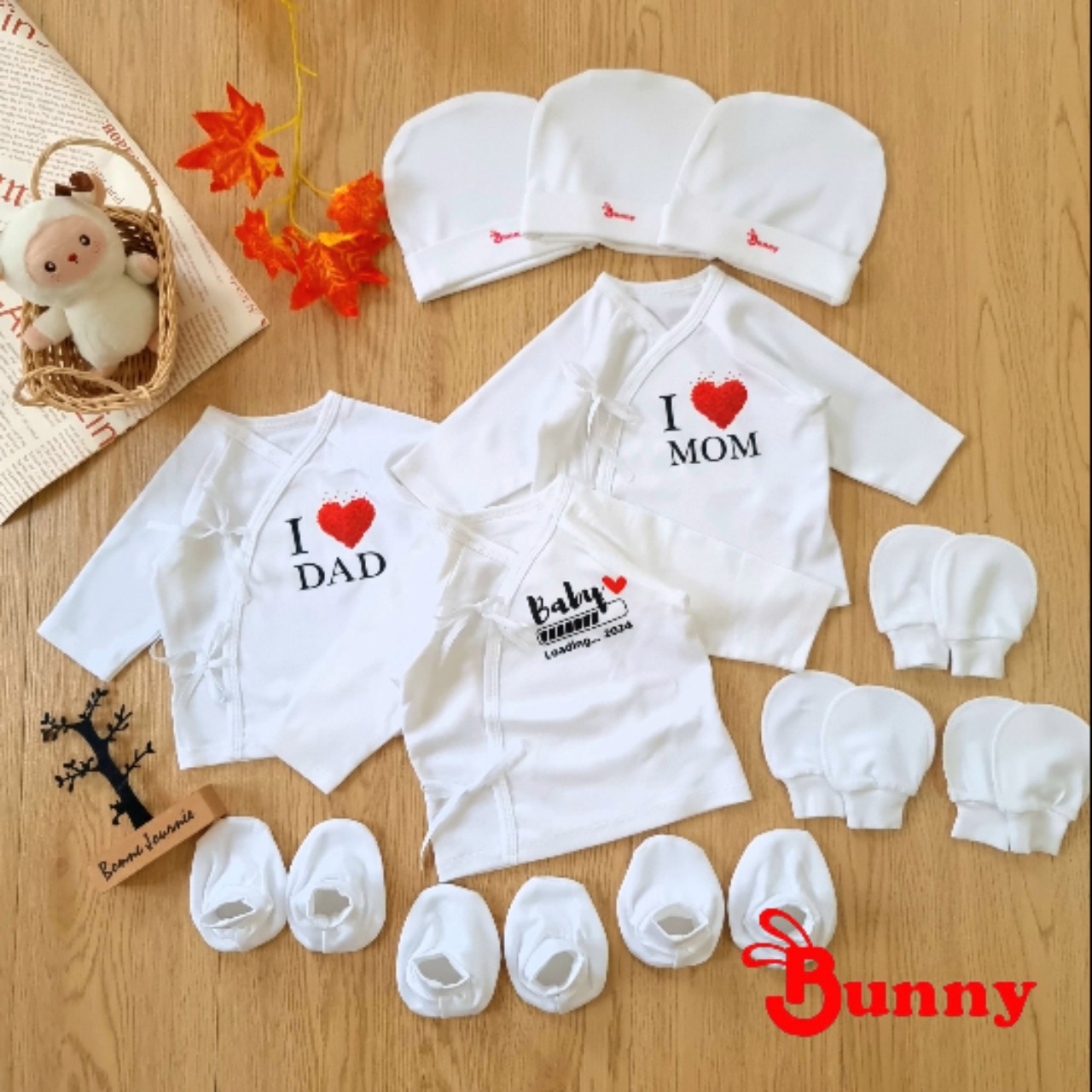 Combo xịn sò 3 áo kèm 3 set mũ vớ tất hiệu Bunny cho bé 3-5kg