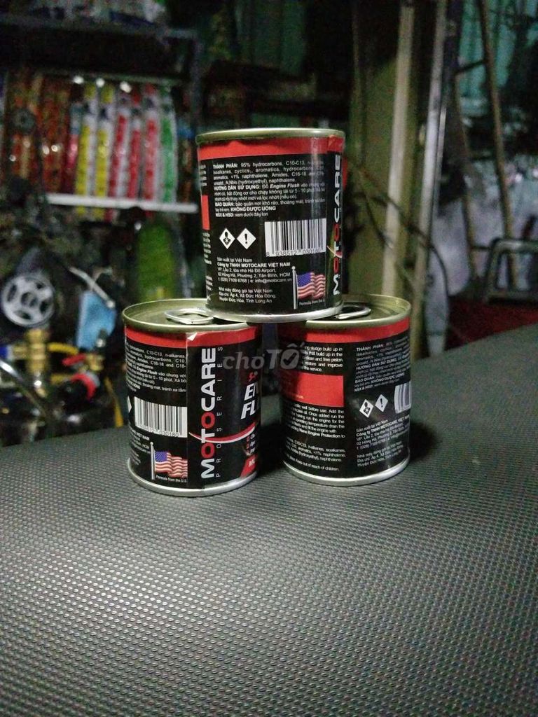 Dung dich xúc rửa động cơ trước khi thay nhớt mới cực dễ dùng