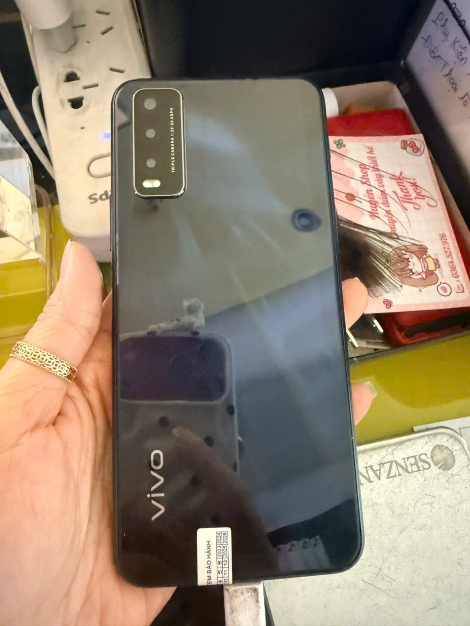 Vivo Y20S 8Gb/256Gb Phone. Old, but in 98% New Condition.