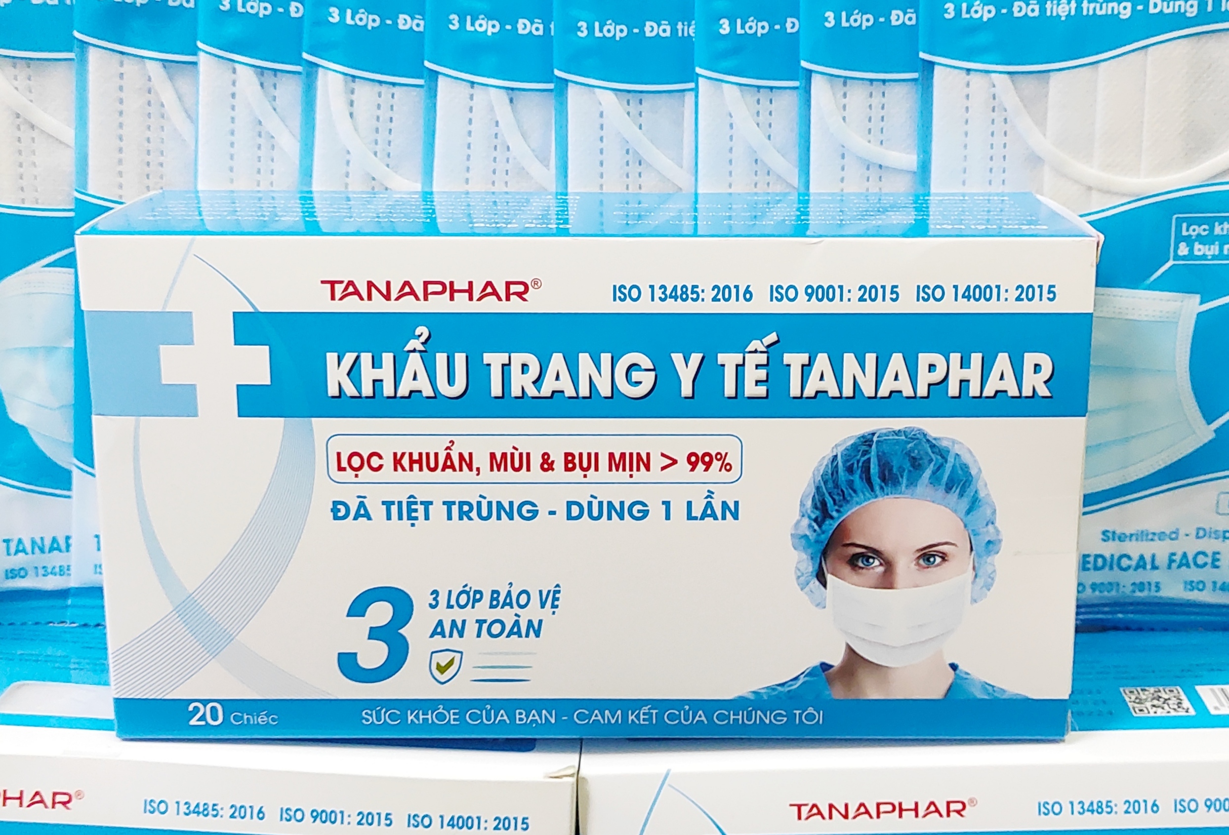 Khẩu trang y tế TANAPHAR 3 lớp hộp 20 chiếc màu trắng có túi đựng riêng