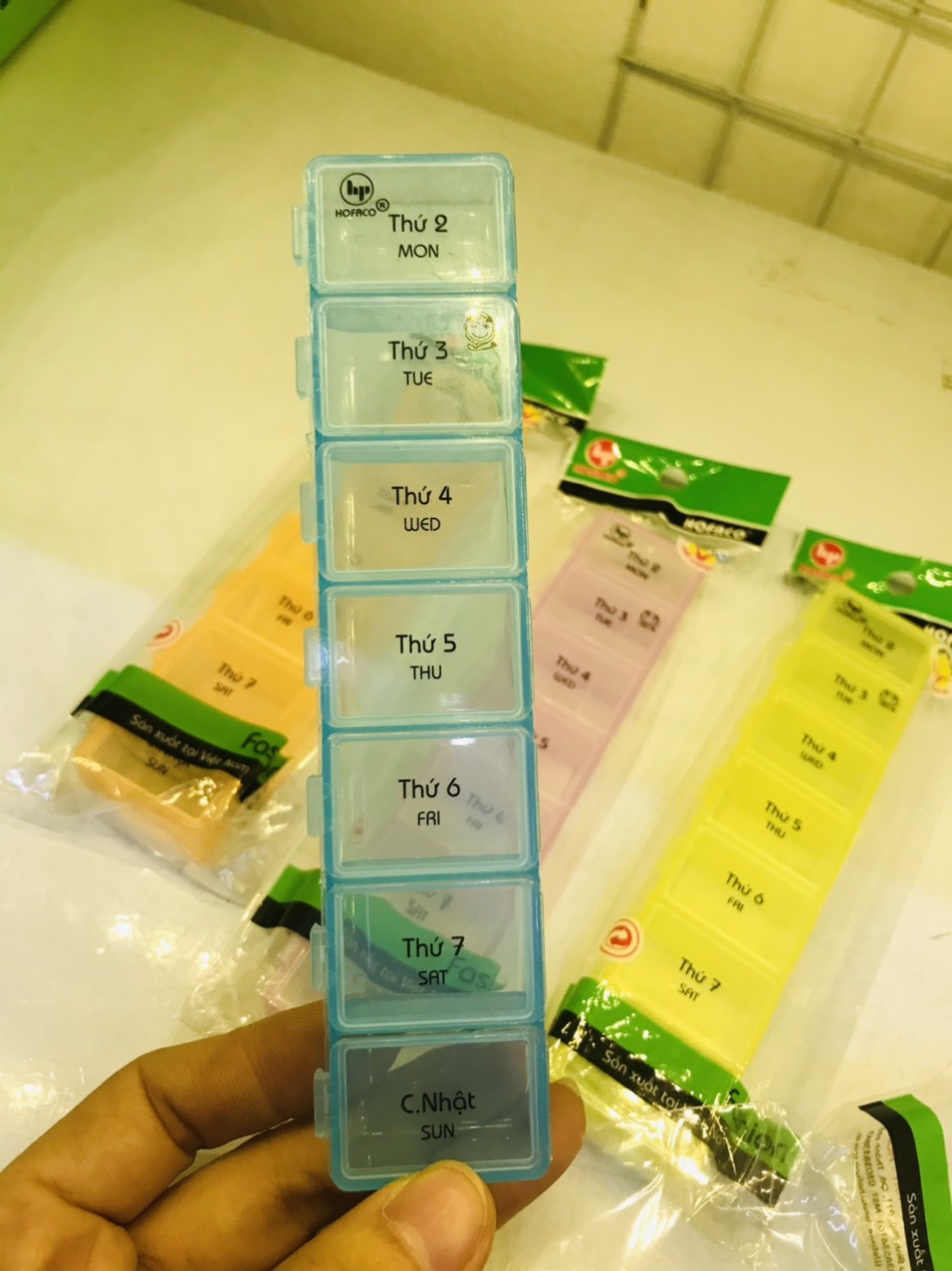 Hộp chia thuốc tiện lợi hofaco