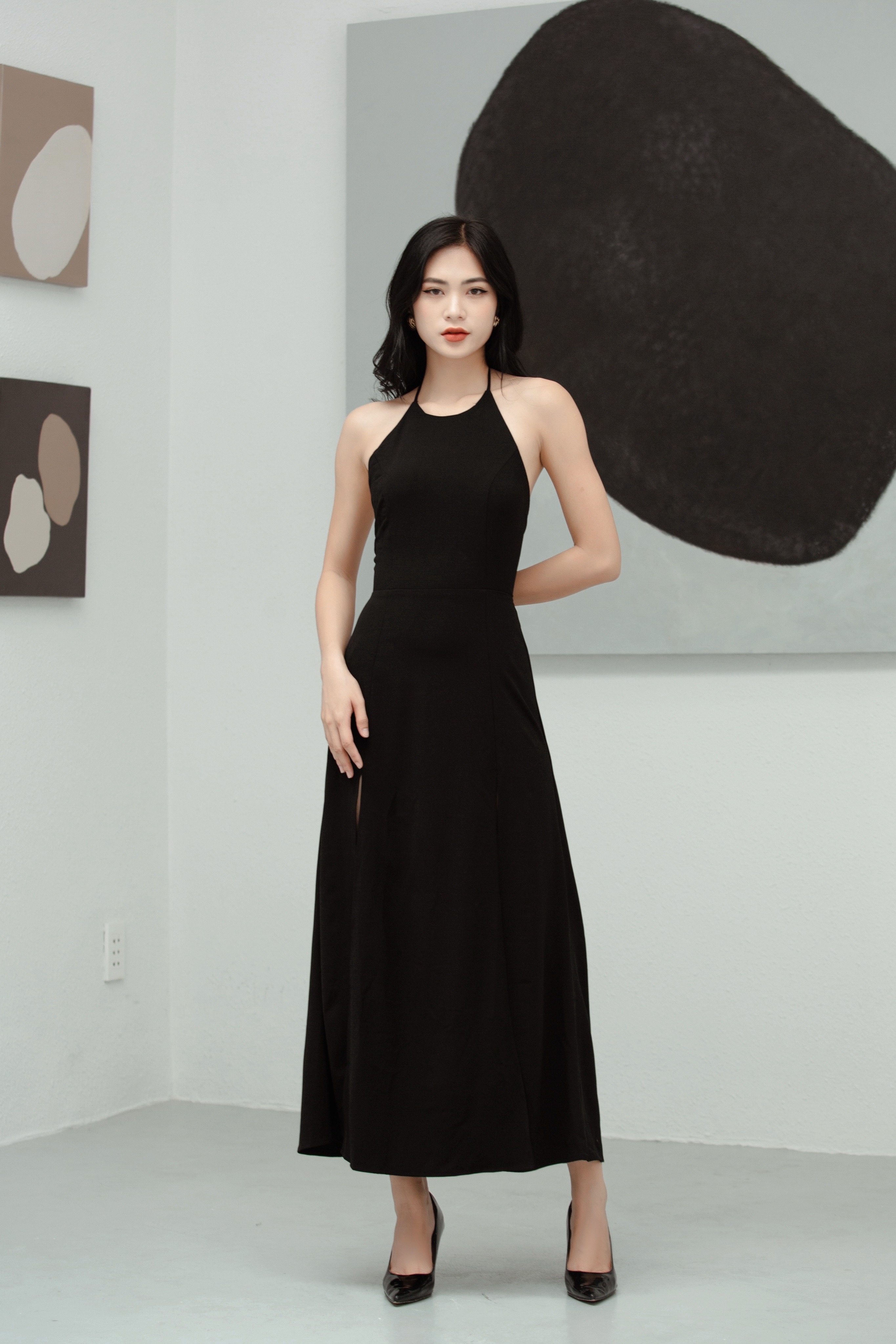 Đầm maxi cổ yếm Dalaney Dress