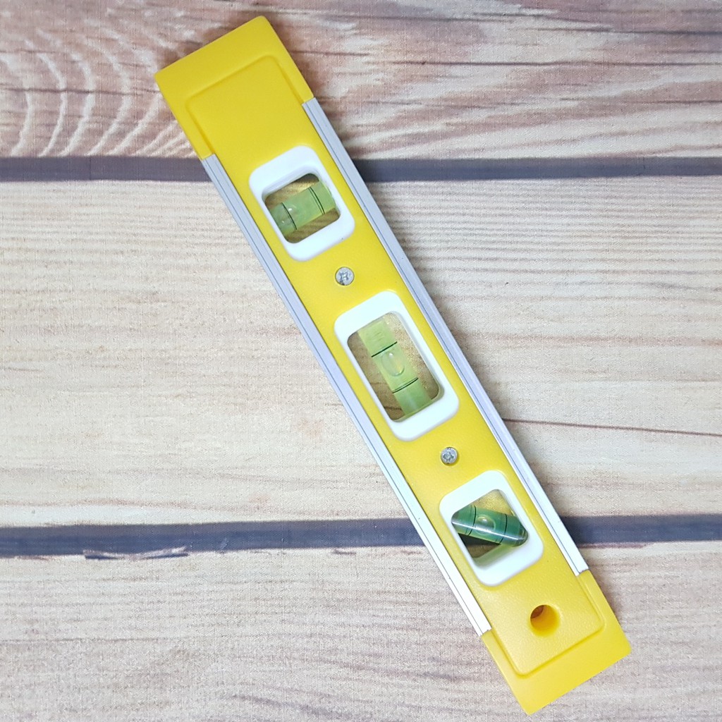 thước thủy livo đánh thăng bằng 20cm