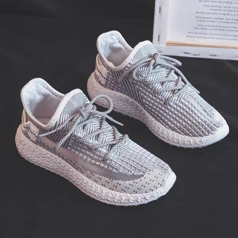 Giày thể thao nữ, dép nữ, giay the thao nu, giày nữ, giày sneaker nữ Yeezy dây kẻ sau màu Xám thời trang hàn quốc MyS