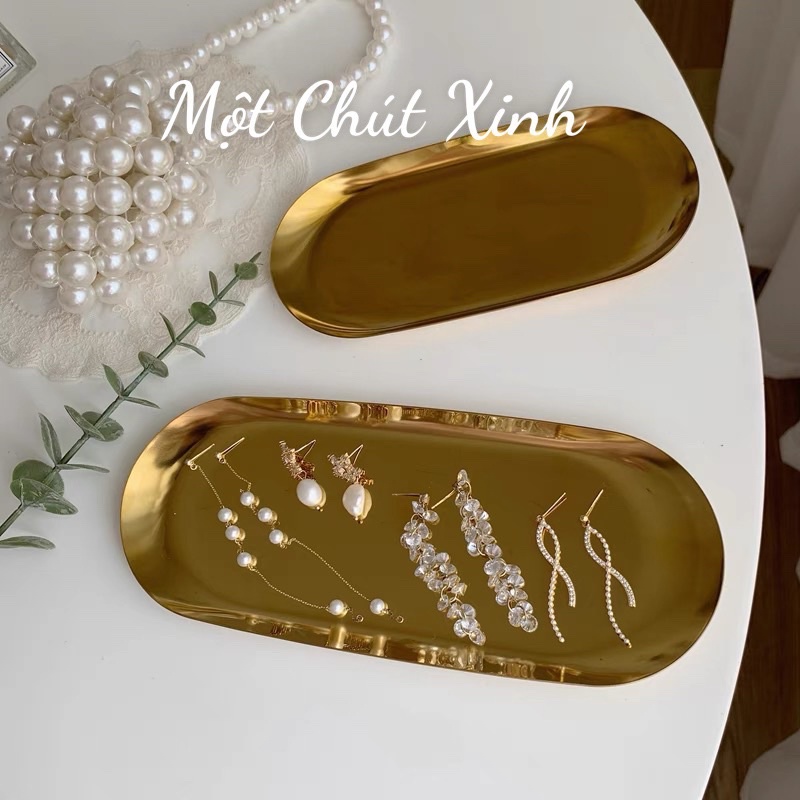 Khay Kim Loại Hình Oval Đựng Đồ, Nến Thơm - Một Chút Xinh