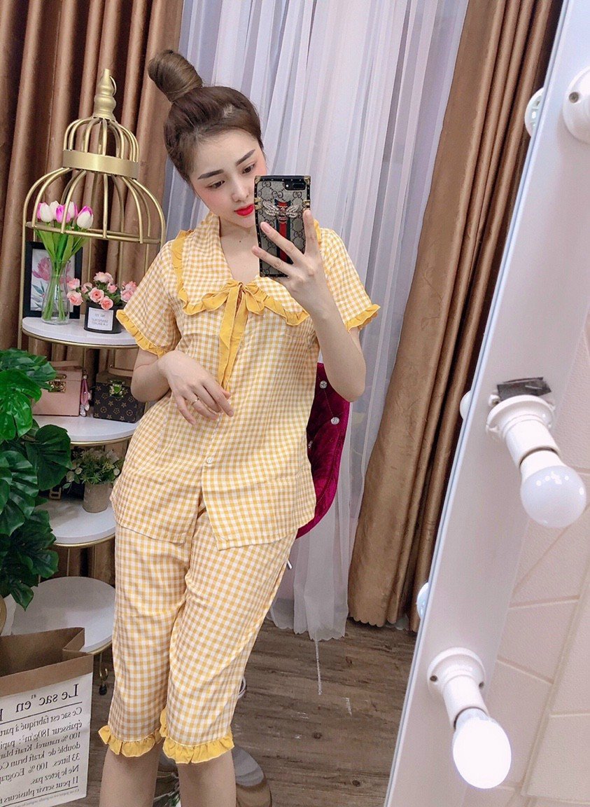 Set bộ đồ ngủ mặc nhà chất lụa mềm mịn thời trang. tp