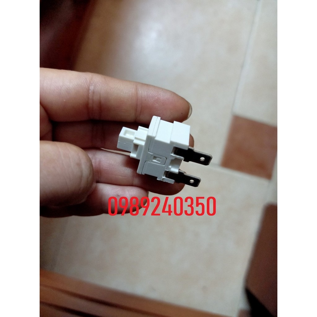 https://vn-live-01.slatic.net/p/d1d011fae6450129a9e12ff6a0b881c8.jpg