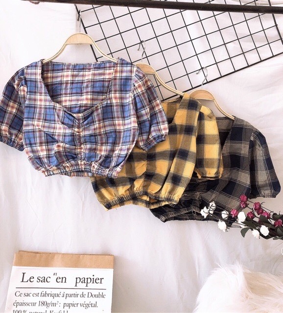 Áo croptop kẻ caro nhún chun eo tay ngắn