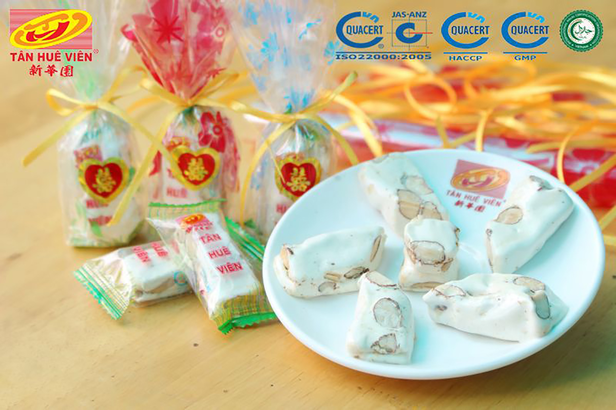 KẸO SỮA HẠNH NHÂN TÂN HUÊ VIÊN GÓI 300G