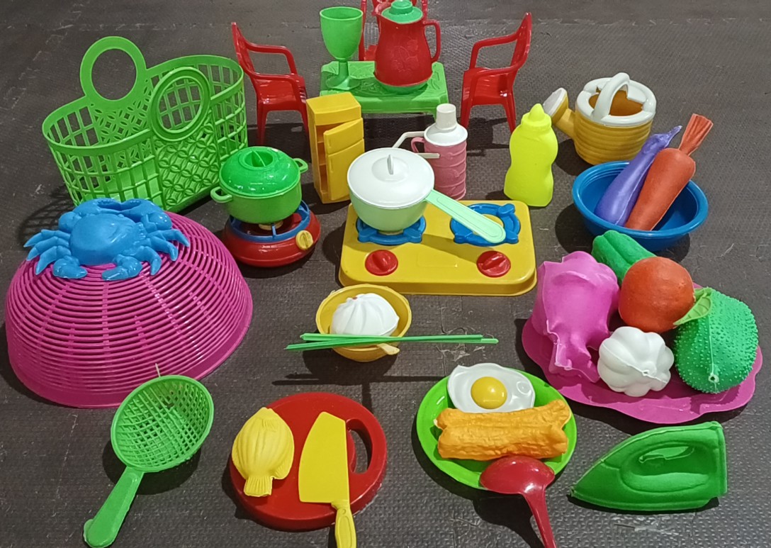 Đồ chơi nấu ăn bán theo cân, Combo 1kg Đồ chơi nhặt xô các món không trùng nhau cho đủ 1 kg, Đồ chơi trẻ em, nhựa chợ lớn Việt nam an toàn cho bé thỏa sức chơi mà rời xa điện thoại