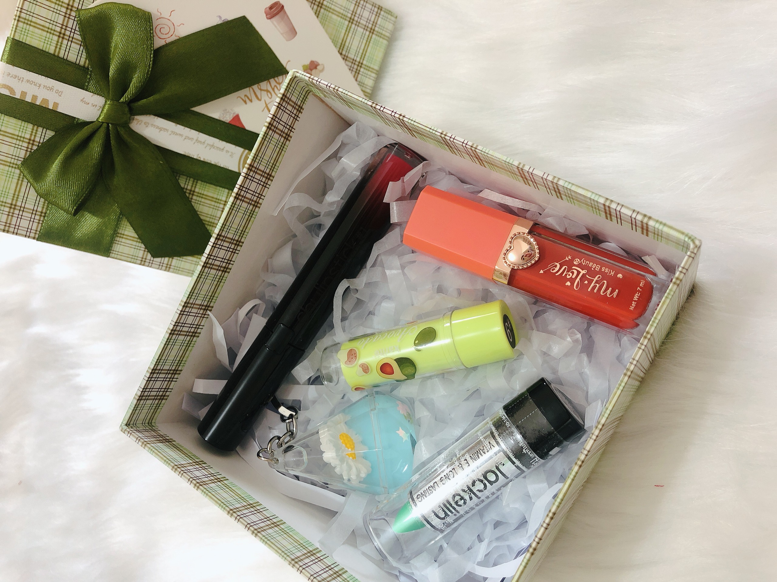 Set quà tặng đặc biệt dành tặng bạn gái