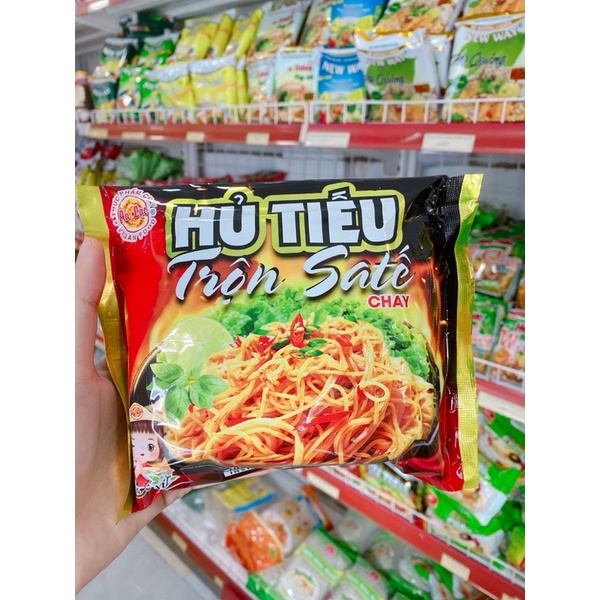 Hủ tiếu trộn satế thuần chay