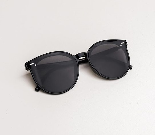 mắt kính nữ phong cách Hàn Quốc chống chói  tia UV bảo vệ mắt tối ưukính kính mát nam kính mát nữ kính mát cao cấp mỏng nhẹ form kính hiện đại mẫu mới 2020-K0402