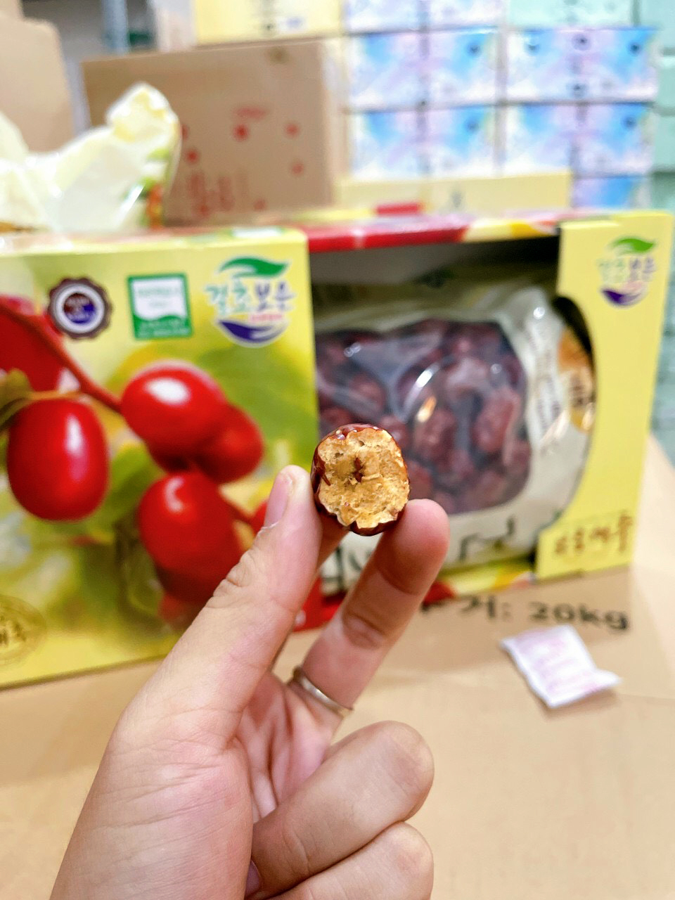 Táo đỏ sấy khô hàn quốc