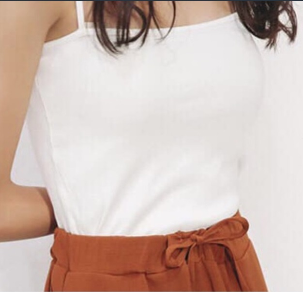 Áo thun trơn 2 dây trắng và đen C026