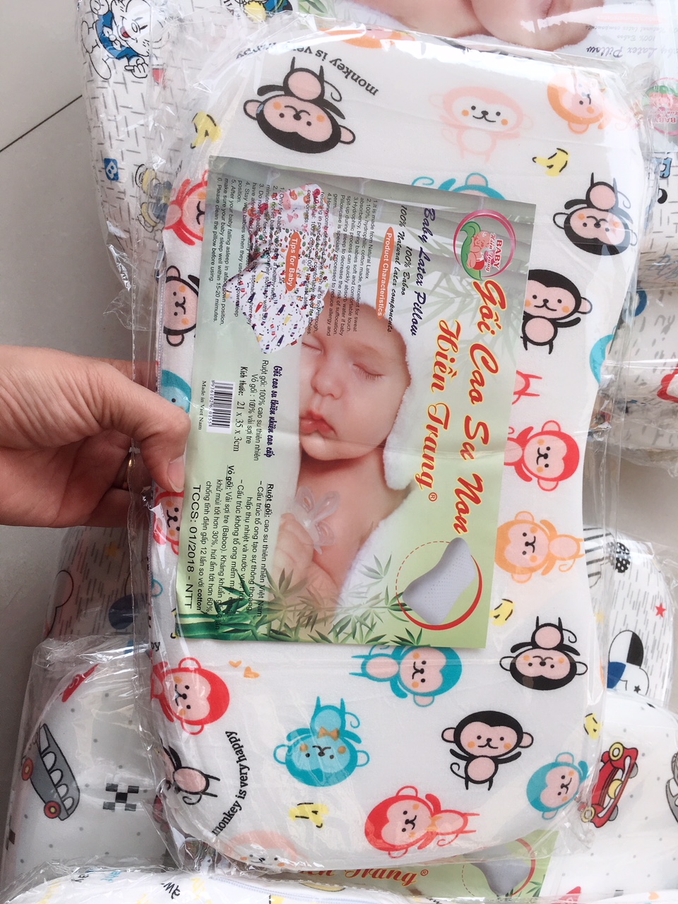 GỐI CAO SU NON CHỐNG MÉO, BẸP ĐẦU HIỀN TRANG CHO BÉ SƠ SINH - Size 44x24x3cm