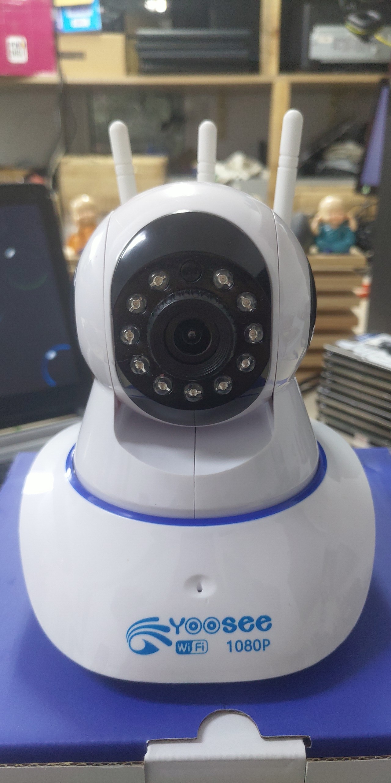 Camera không dây Full HD xoay 360 độ