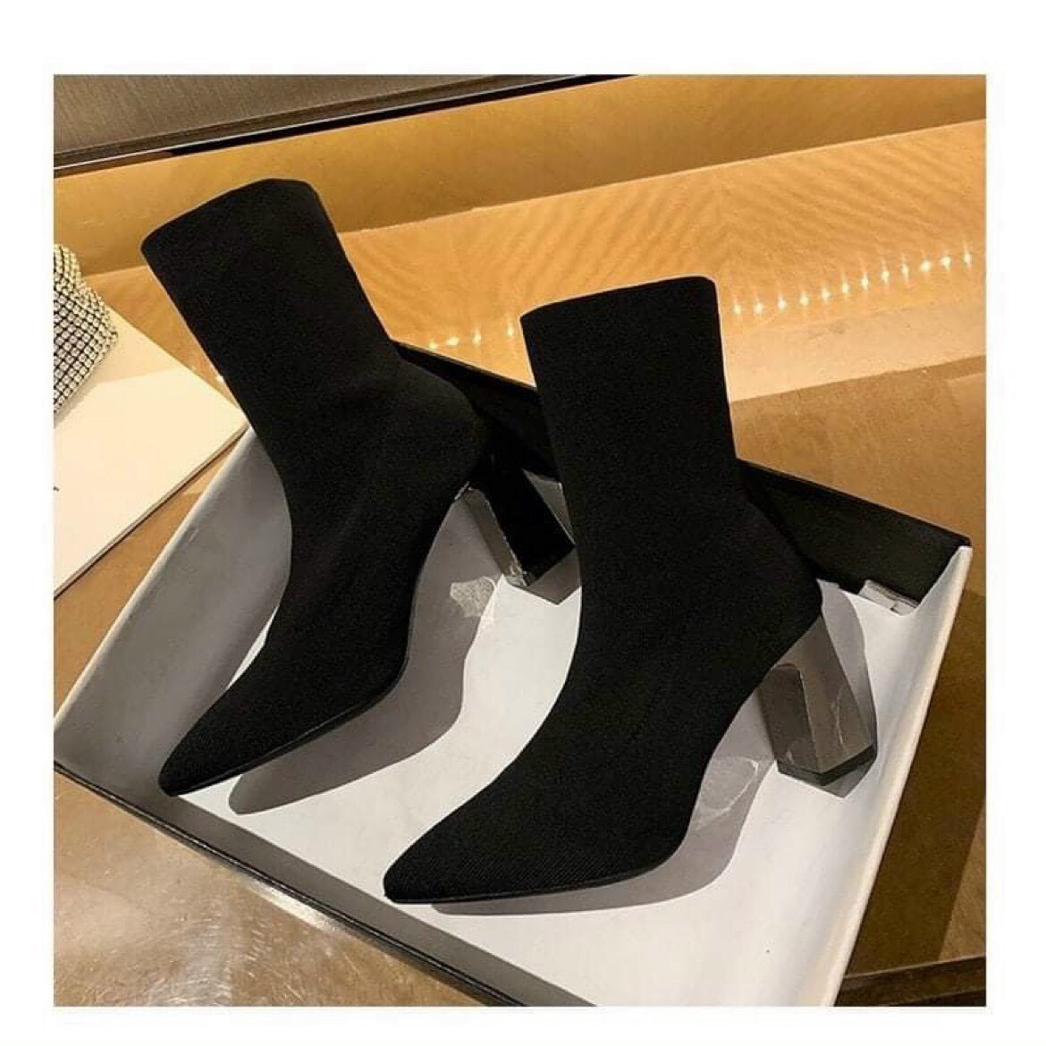 Bốt len nữ cổ lửng gót tráng gương đế vuông cao 7cm ôm cổ chân cực ấm
