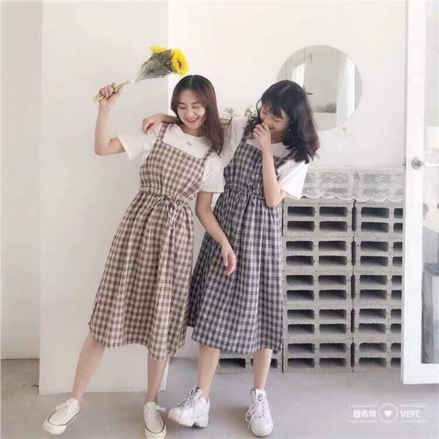 Váy yếm karo A1