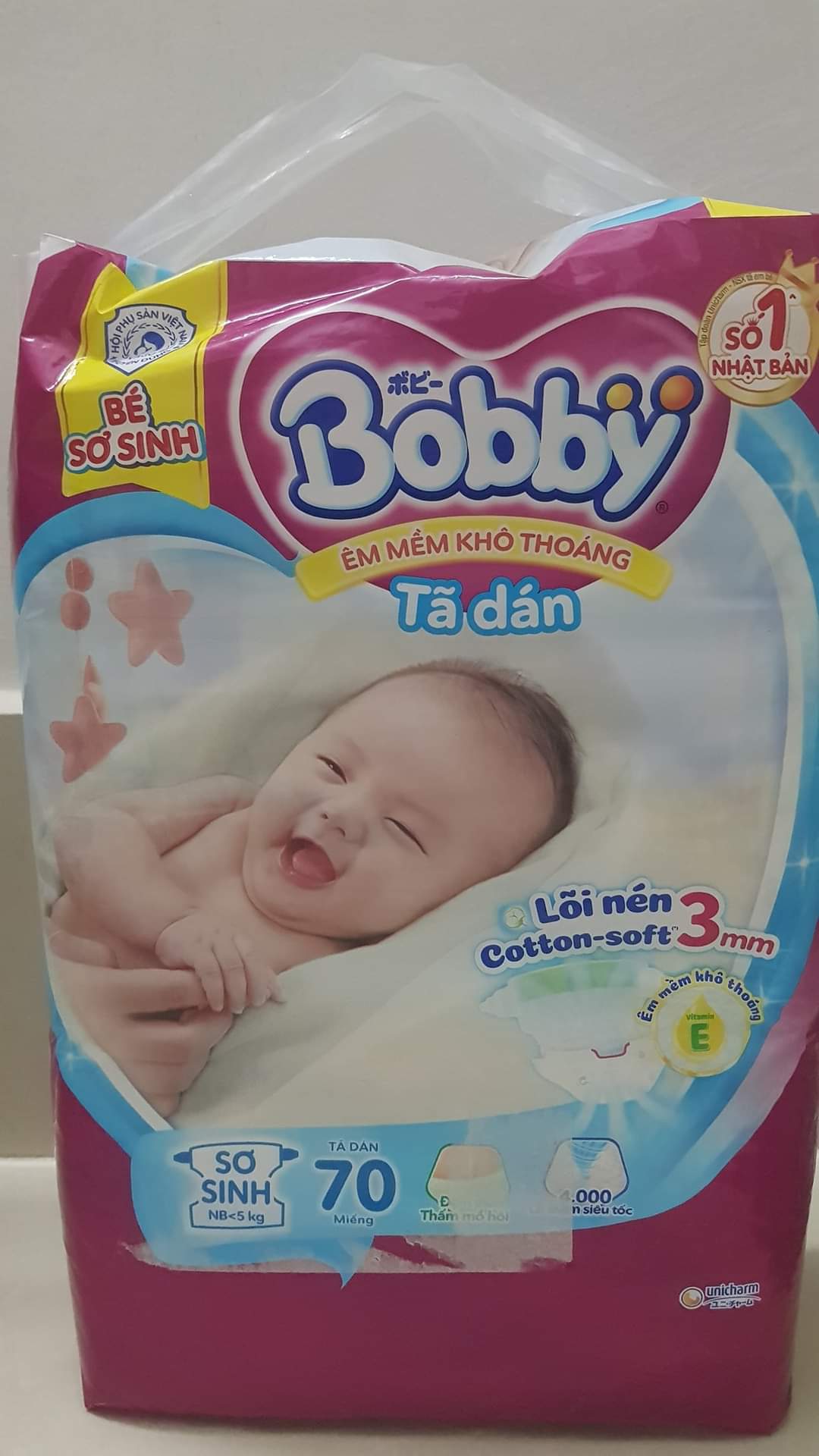 Tã dán sơ sinh bobby xs 70+6 bé 5kg trở về