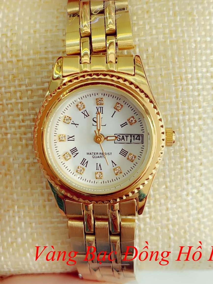 Đồng hồ nữ Hàng nhật bản. Đẹp, quý phái, sang trọng , chống xước, chống nước tuyệt đối, hợp kim không phai zỉ, bảo hành 2 năm