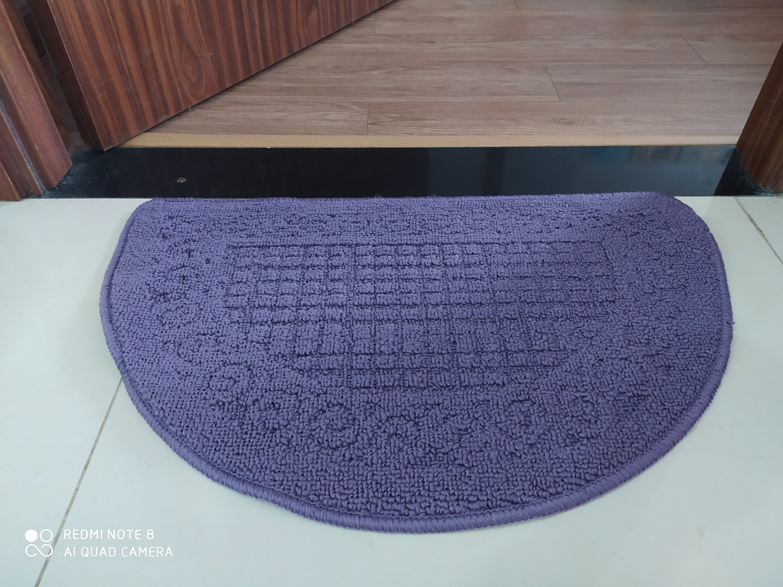 Thảm chống trơn trượt nhà tắm, nhà vệ sinh, kích thước 40x60cm