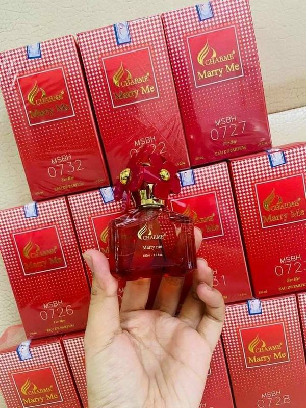 Nước Hoa Nữ tính Marry Me 30ml - Hương vani và hoa tươi